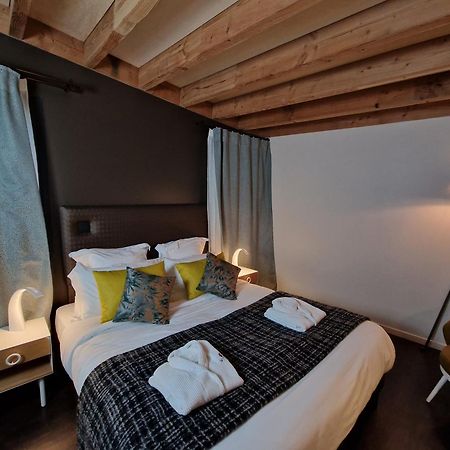 Domaine De L'Epau Eco-Resort Yvré-lʼÉvêque Buitenkant foto