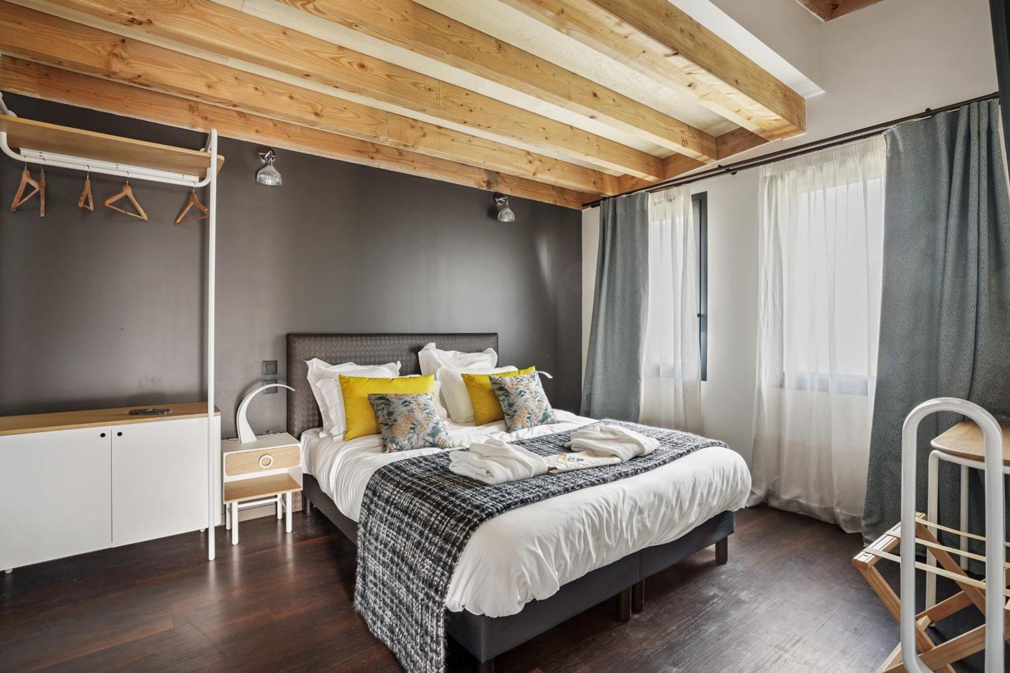 Domaine De L'Epau Eco-Resort Yvré-lʼÉvêque Buitenkant foto